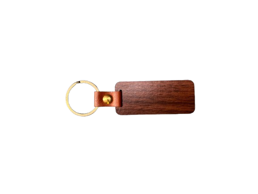 Dřevěná klíčenka
